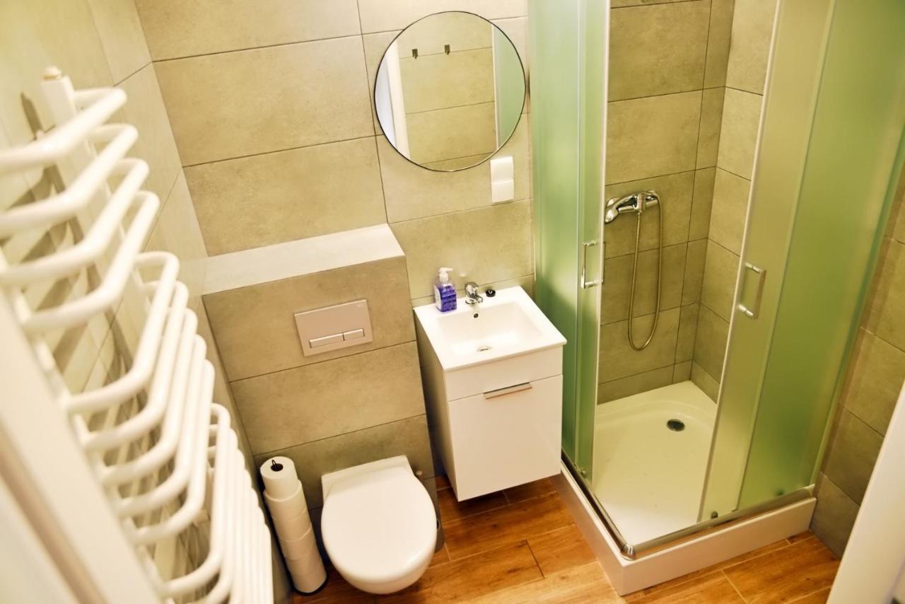 Apartamenty Lotnisko Leszno Leszno  Ngoại thất bức ảnh