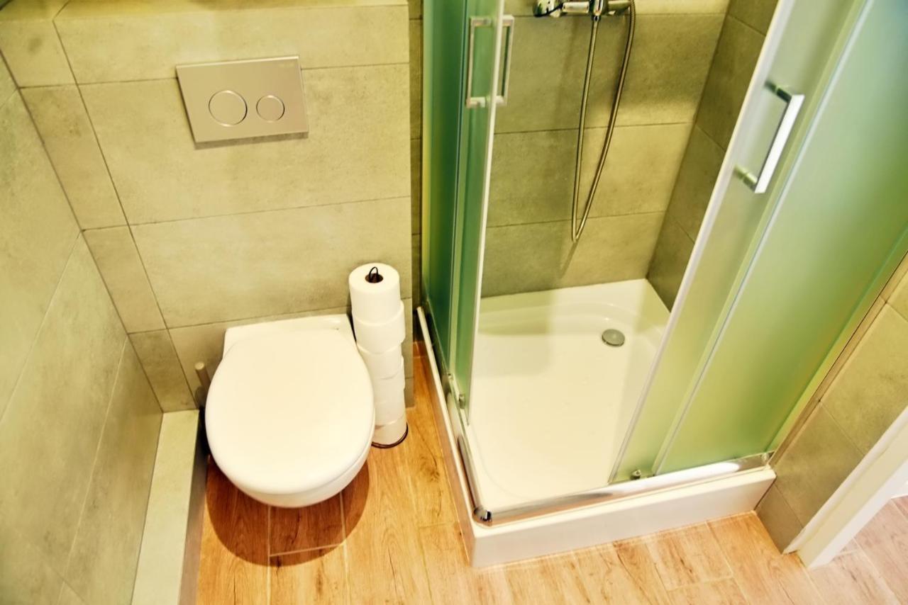 Apartamenty Lotnisko Leszno Leszno  Ngoại thất bức ảnh